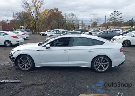 2025 Audi A5 Sportback Premium 45 Tfsi S Line Quattro S Tronic z USA, uszkodzony, nr VIN WAUDACF50SA011089